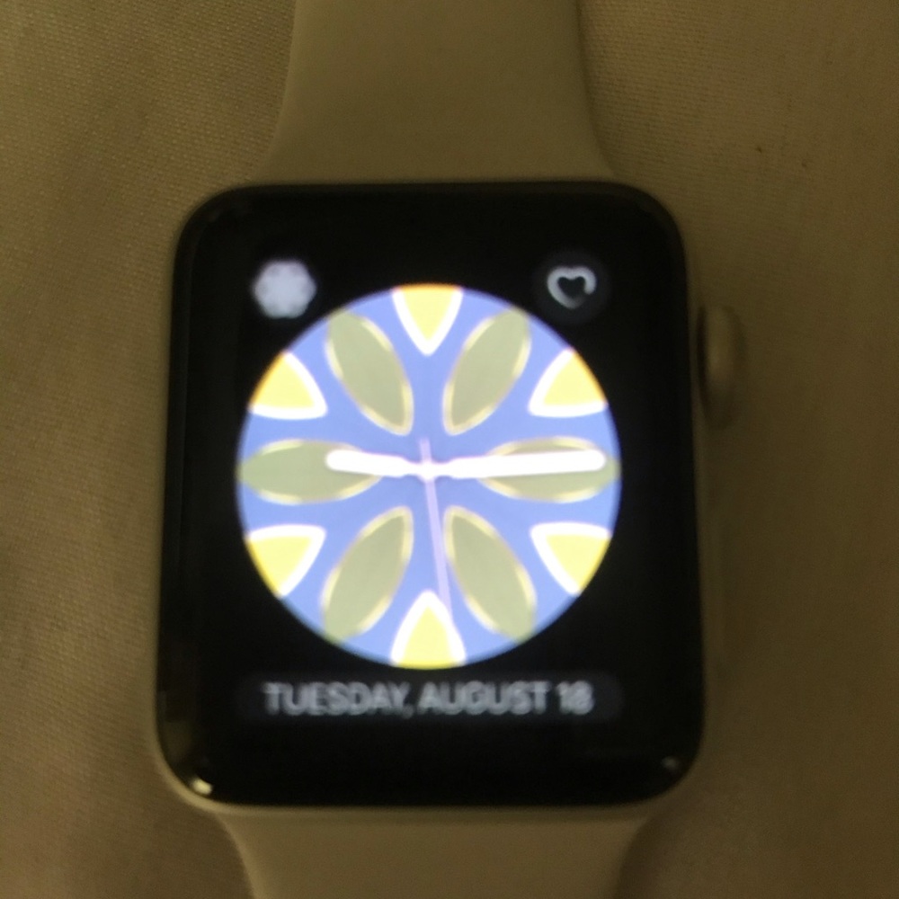 Apple Watch Series 3 - Picture 5 of 16